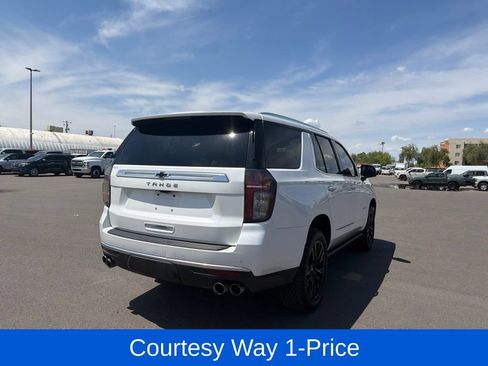 Used 2021 Chevrolet Tahoe High Country w/ Premium Package AWD/4WD image 13