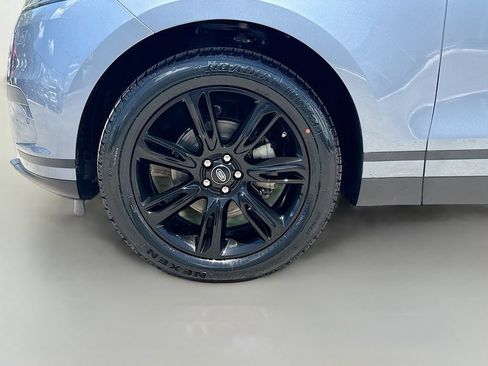 Used 2020 Land Rover Range Rover Velar S AWD/4WD image 41
