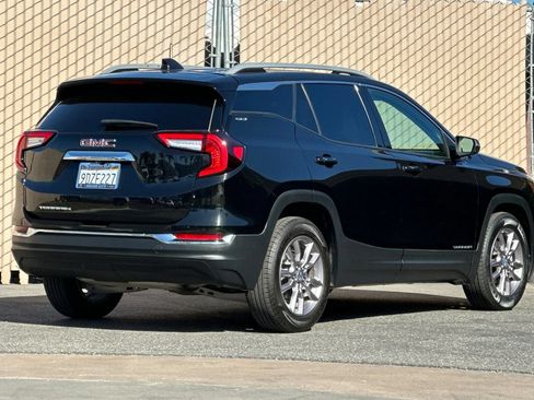 Certified 2023 GMC Terrain SLT w/ LPO, Cargo Package FWD image 4