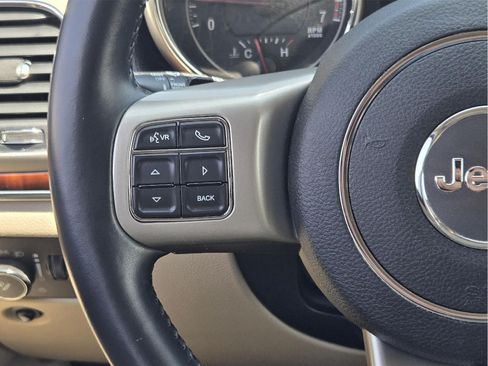 Used 2013 Jeep Grand Cherokee Limited RWD image 27