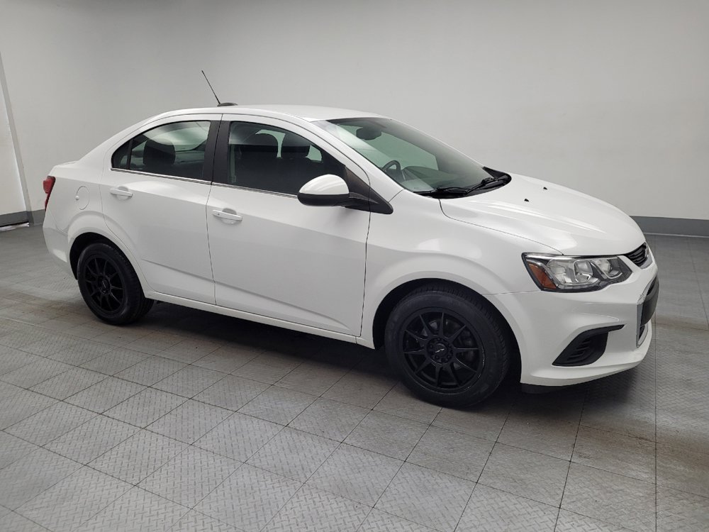 Used 2020 Chevrolet Sonic LT w/ Convenience Package FWD image 11