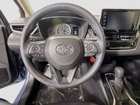 Used 2020 Toyota Corolla LE image 13