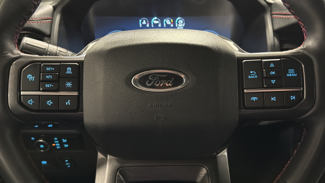 Used 2024 Ford Expedition Max Limited AWD/4WD image 16