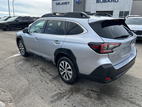 Used 2024 Subaru Outback Premium image 14