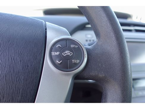Used 2015 Toyota Prius Two FWD image 15
