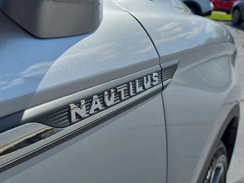 Certified 2023 Lincoln Nautilus Reserve w/ Equipment Group 202A AWD/4WD image 33
