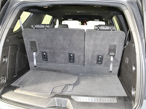 Used 2025 Chevrolet Tahoe Z71 AWD/4WD image 53