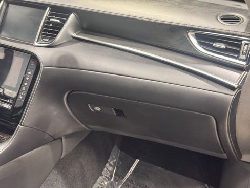 Certified 2024 INFINITI QX50 Luxe image 29