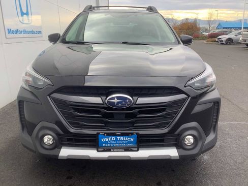 Used 2025 Subaru Outback Limited image 9