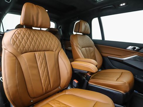 New 2026 BMW X7 xDrive40i w/ M Sport Package image 33