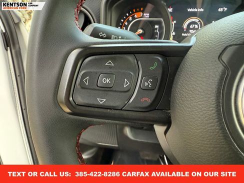 Used 2025 Jeep Wrangler Unlimited Rubicon image 18