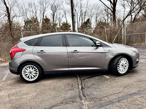 Used 2014 Ford Focus Titanium image 7
