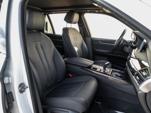 Used 2018 BMW X5 sDrive35i image 31