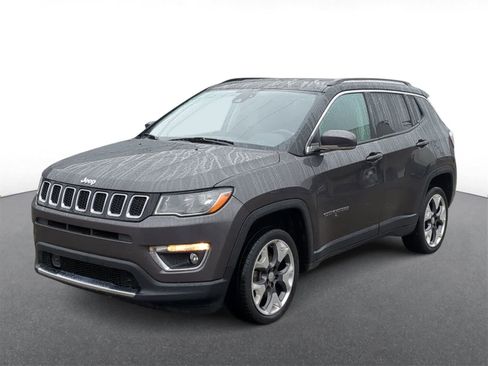 Certified 2021 Jeep Compass Limited image 4