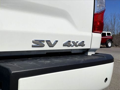 Used 2024 Nissan Titan SV w/ Accessory Utility Package image 25