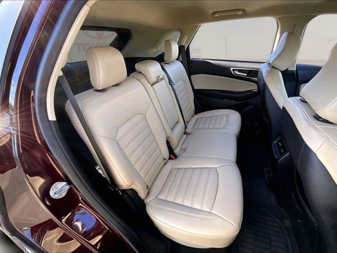 Used 2022 Ford Edge SEL w/ Convenience Package image 24