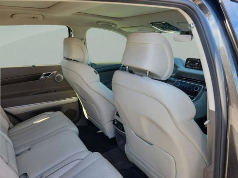 Used 2024 Genesis GV80 3.5T w/ Advanced Package image 12