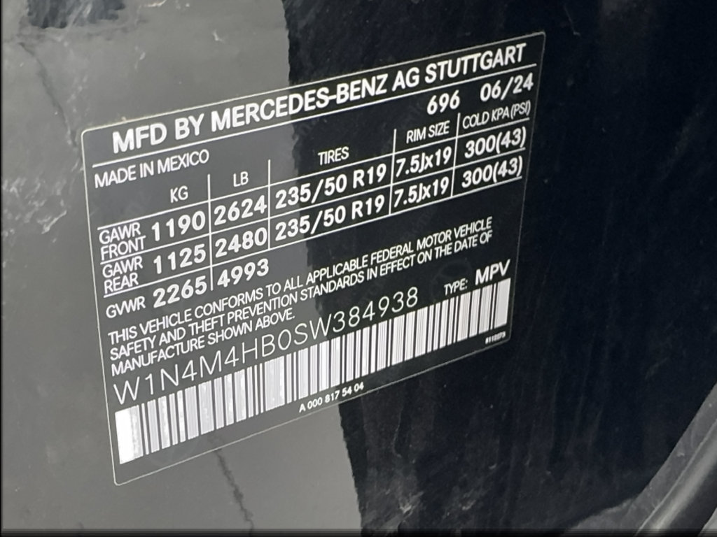 Used 2025 Mercedes-Benz GLB 250 4MATIC image 52
