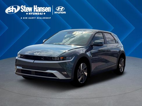 New 2026 Hyundai Ioniq 5 SEL image 1