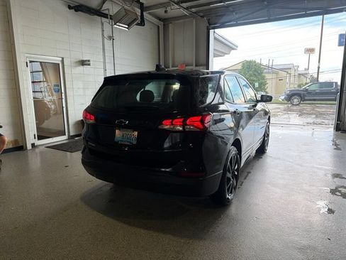 Used 2024 Chevrolet Equinox LS w/ Midnight Edition FWD image 3