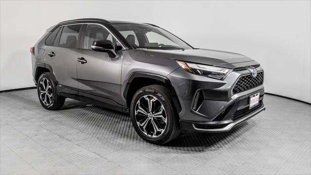 Used 2024 Toyota RAV4 XSE AWD/4WD image 11