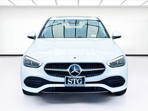 Used 2025 Mercedes-Benz C 300 Sedan image 2