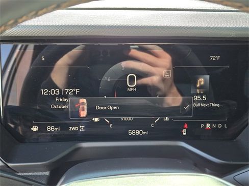 Certified 2025 GMC Acadia AT4 w/ Luxury Package image 21