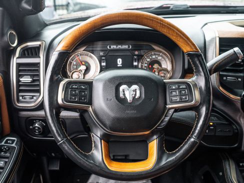 Used 2019 RAM 3500 Limited image 12