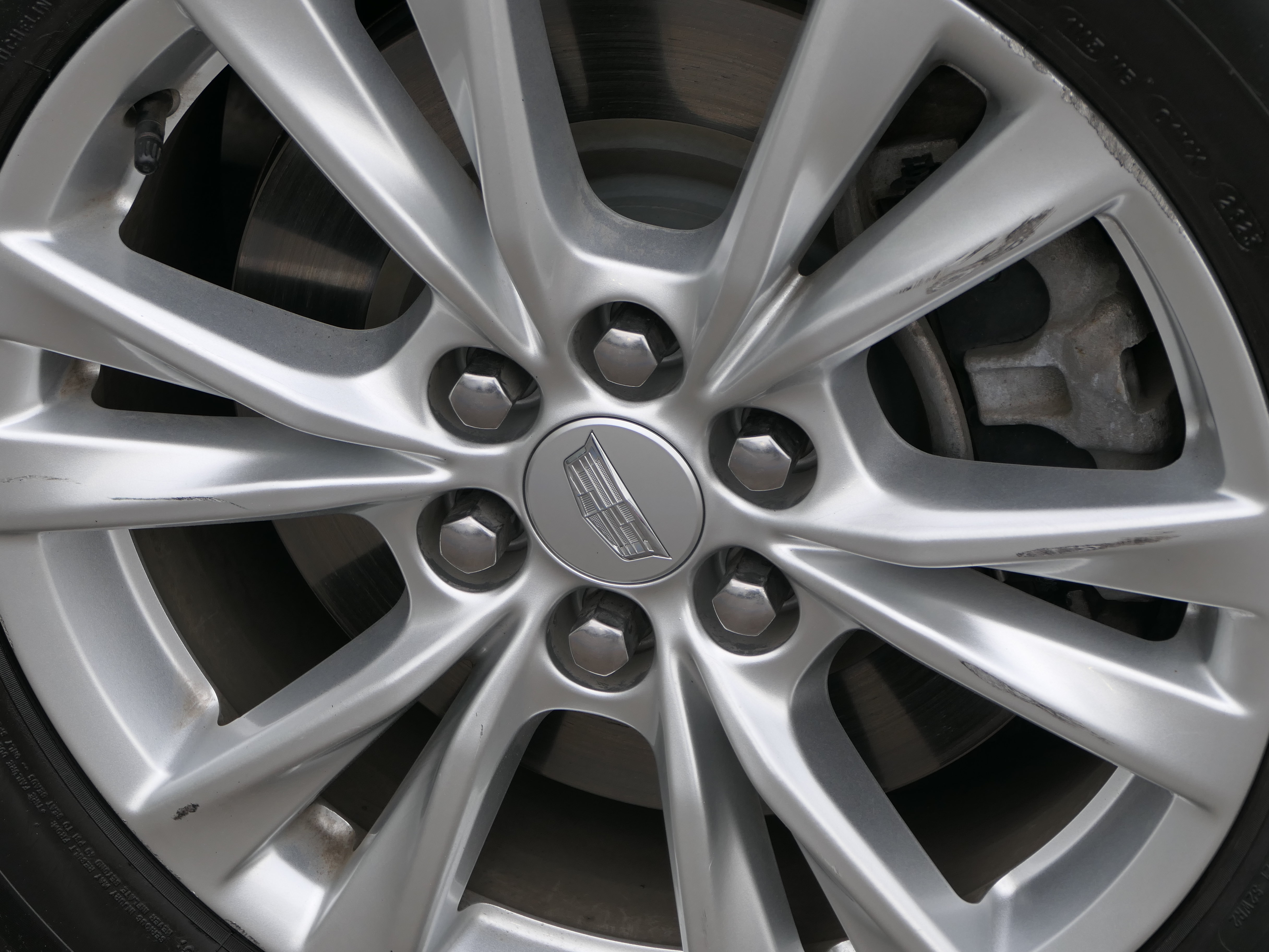 Certified 2024 Cadillac XT5 Luxury FWD image 12