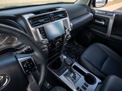 Used 2023 Toyota 4Runner TRD Sport image 29