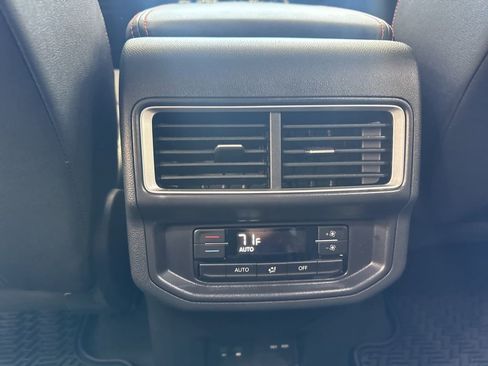 New 2026 Volkswagen Atlas Peak Edition AWD/4WD image 16