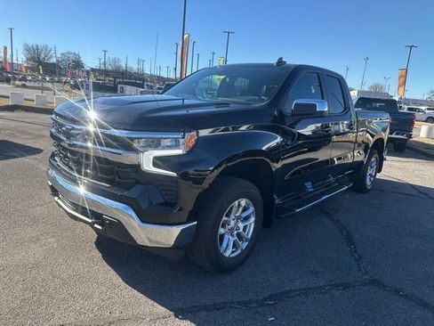 New 2026 Chevrolet Silverado 1500 LT AWD/4WD image 7
