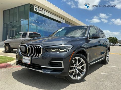 Used 2022 BMW X5 sDrive40i w/ Premium Package RWD image 1