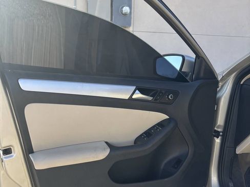 Used 2014 Volkswagen Jetta SE image 7