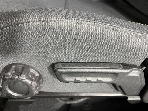 Certified 2025 Jeep Wrangler Unlimited Sport S 4xe image 21