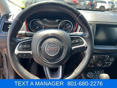 Used 2020 Jeep Compass Trailhawk AWD/4WD image 19