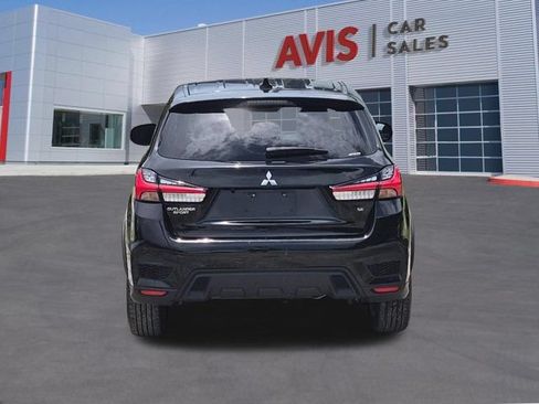Used 2025 Mitsubishi Outlander Sport SE AWD/4WD image 7