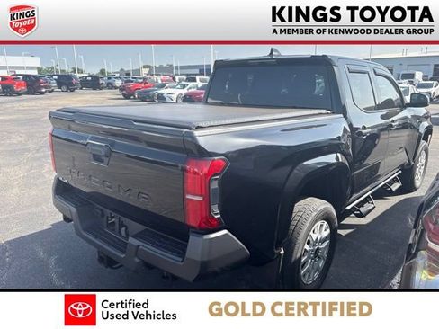 Used 2024 Toyota Tacoma SR AWD/4WD image 7