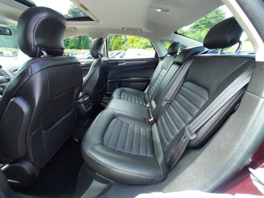 Used 2013 Ford Fusion SE FWD image 9