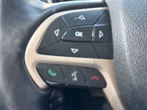 Used 2014 Jeep Cherokee Limited w/ Technology Group AWD/4WD image 16