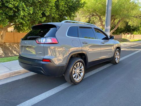Used 2020 Jeep Cherokee Latitude Plus FWD image 7