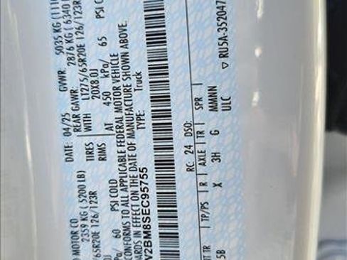 New 2025 Ford F250 Lariat w/ Lariat Ultimate Package image 17