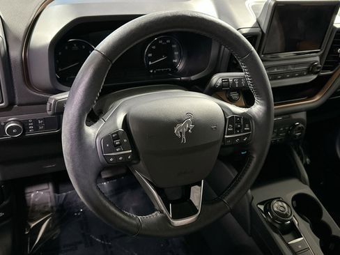 Used 2021 Ford Bronco Sport Outer Banks w/ Outer Banks Package (96D) image 19