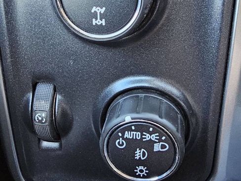 Used 2016 Chevrolet Silverado 1500 LT w/ All Star Edition image 8