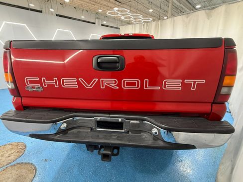 Used 1999 Chevrolet Silverado 2500 2WD Extended Cab w/ Exterior Appearance Pkg image 8