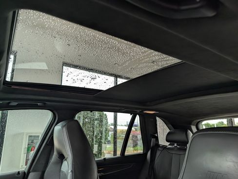 Used 2016 BMW X5 M AWD/4WD image 11