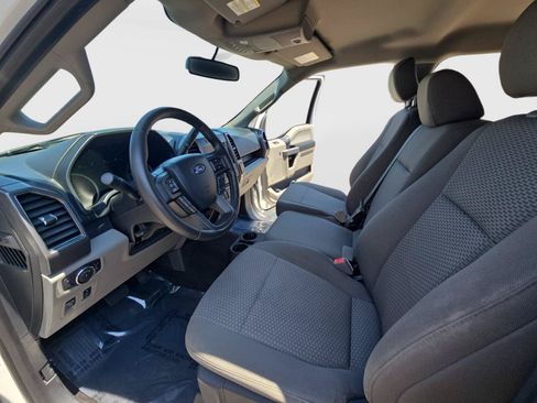 Used 2018 Ford F150 XLT w/ Equipment Group 302A Luxury AWD/4WD image 11