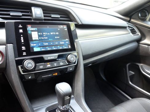 Used 2017 Honda Civic EX image 21