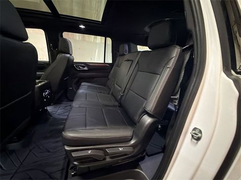 Certified 2023 Chevrolet Suburban RST image 24