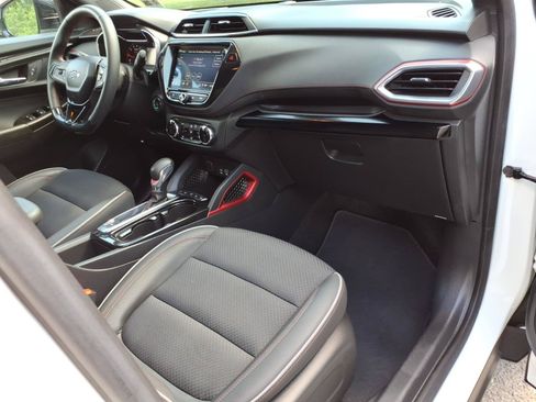 Certified 2023 Chevrolet TrailBlazer RS w/ Convenience Package FWD image 10